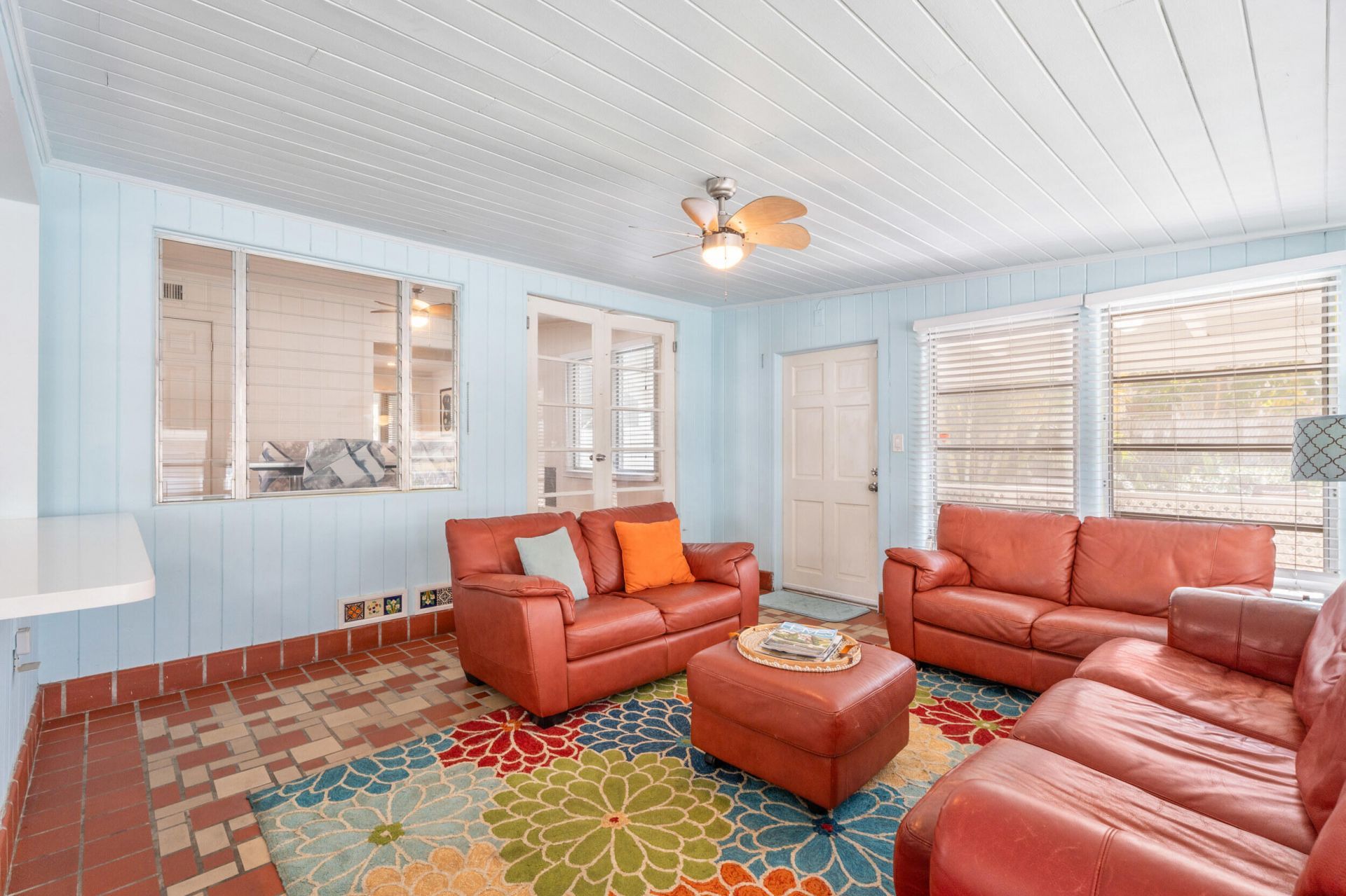 411 S Palmway, Lake Worth Beach, FL 33460 Photo