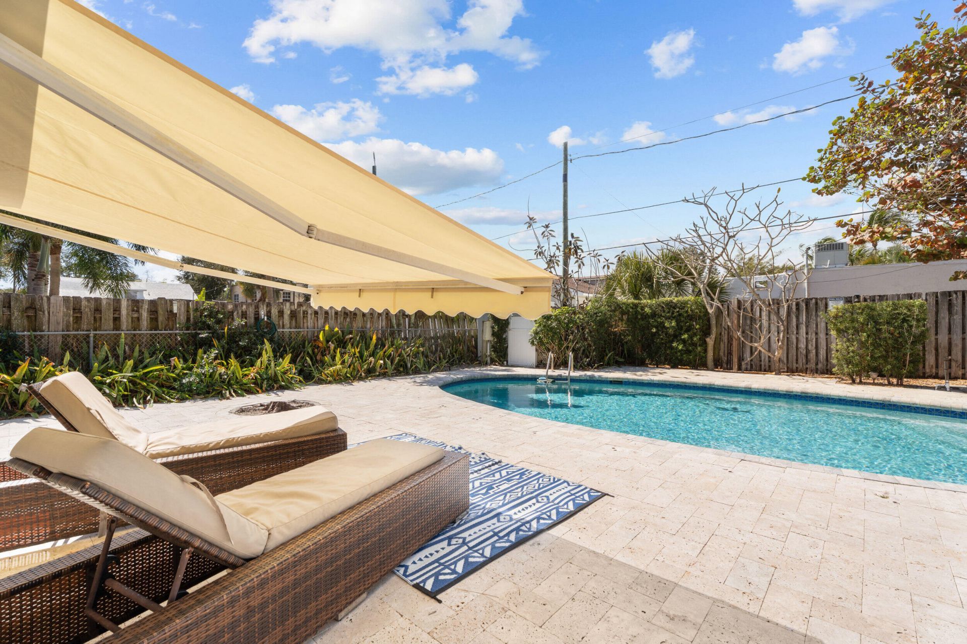 411 S Palmway, Lake Worth Beach, FL 33460 Photo