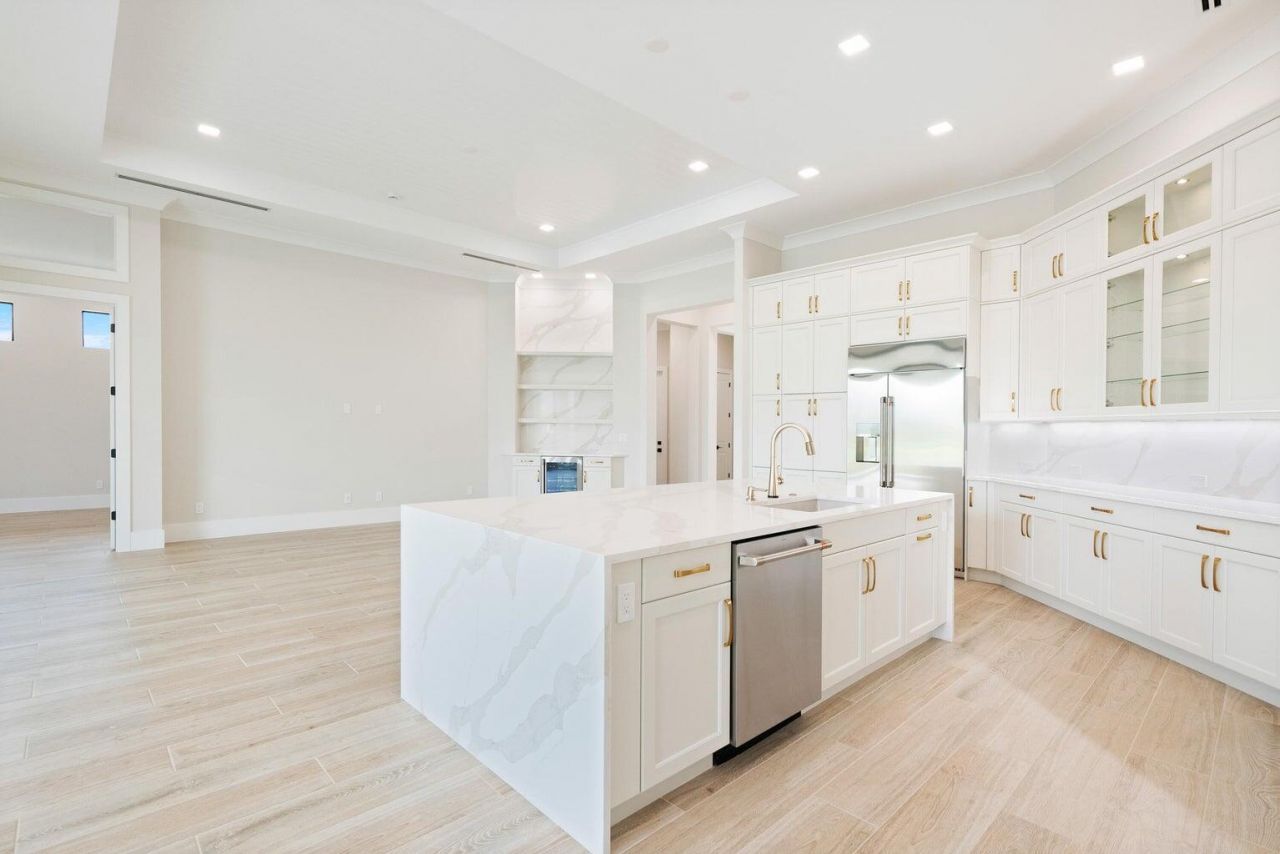 109 SE Via Verona, Port Saint Lucie, FL 34984 Photo