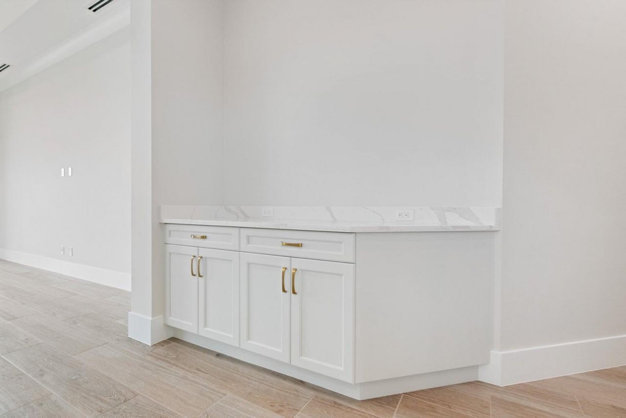 109 SE Via Verona, Port Saint Lucie, FL 34984 Photo