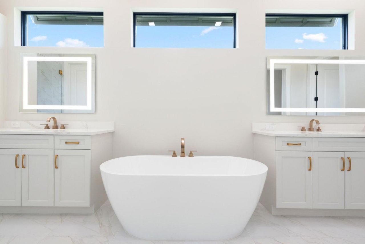 109 SE Via Verona, Port Saint Lucie, FL 34984 Photo