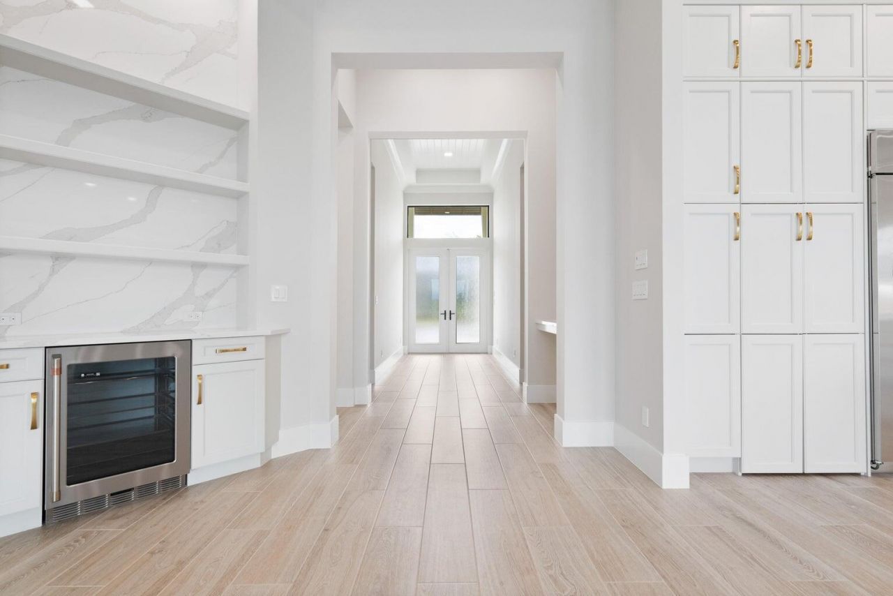 109 SE Via Verona, Port Saint Lucie, FL 34984 Photo