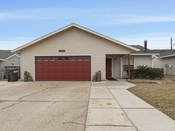 7708 Shadow Bay Drive, Panama City, FL 32404