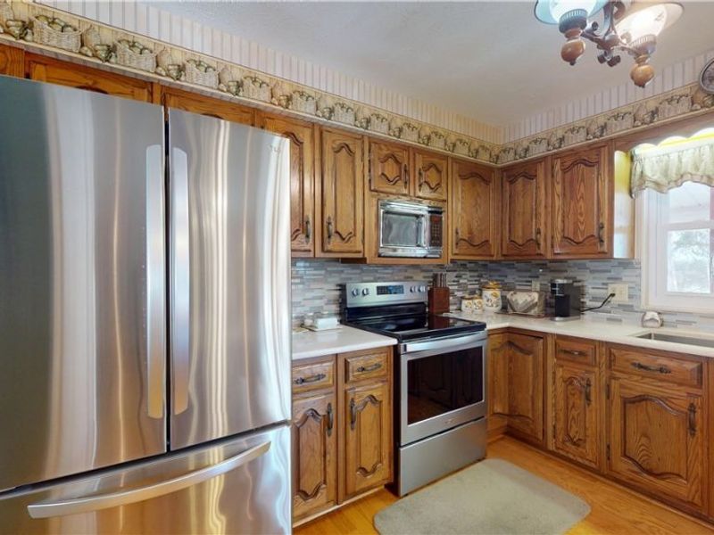 976 Braun Road, Belpre, OH 45714 Photo 13