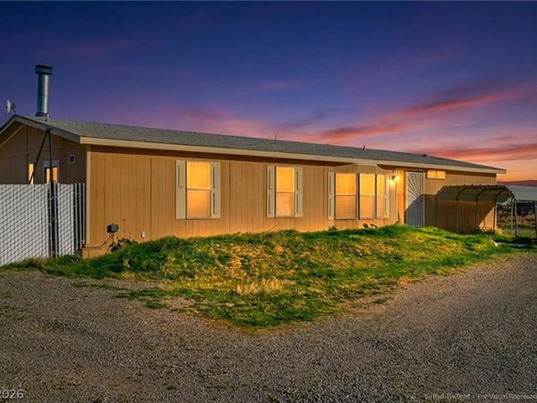 5701 Bonnie Street , Pahrump, NV 89048