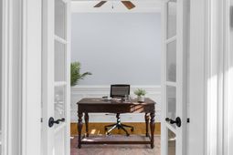 4104 Ten Shillings Way photo 4