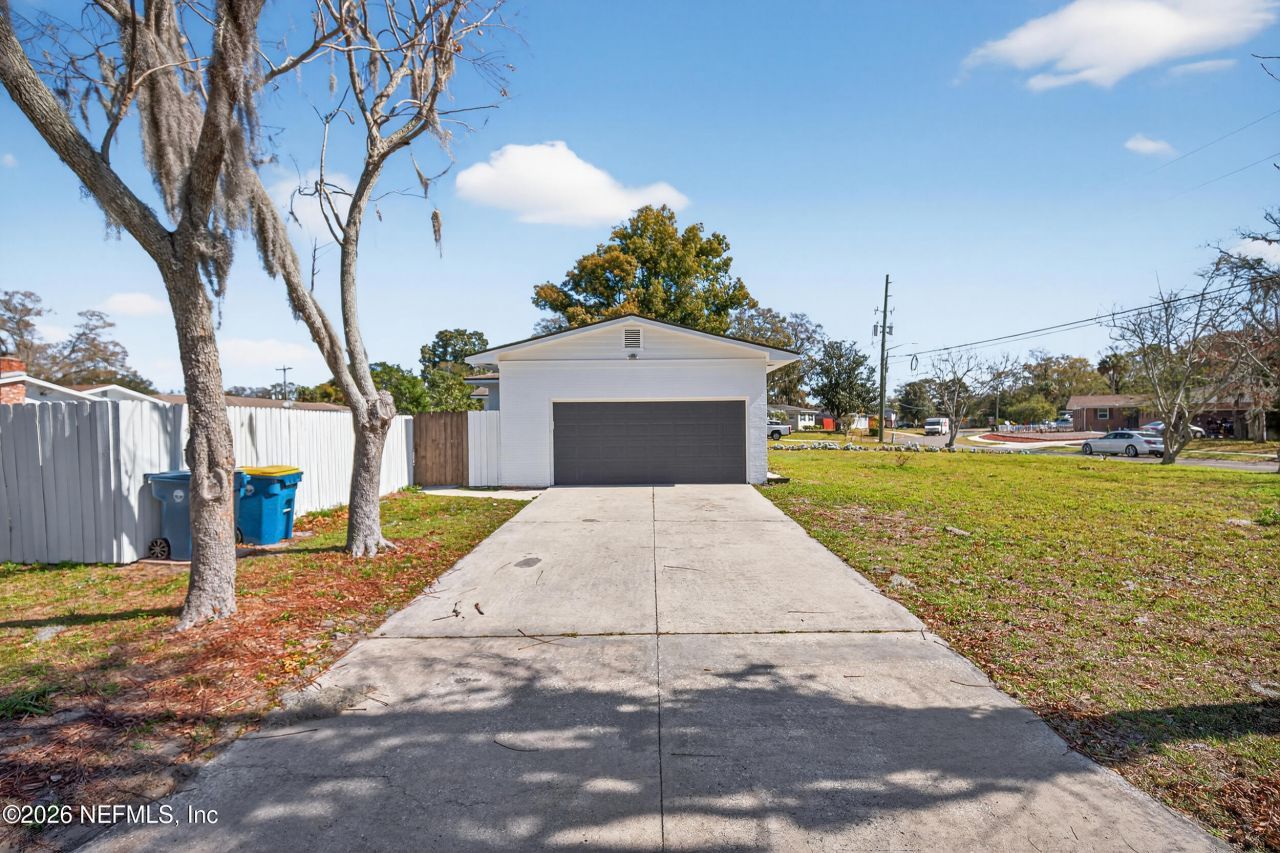 7915 Alderman Road, Jacksonville, FL 32211 Photo