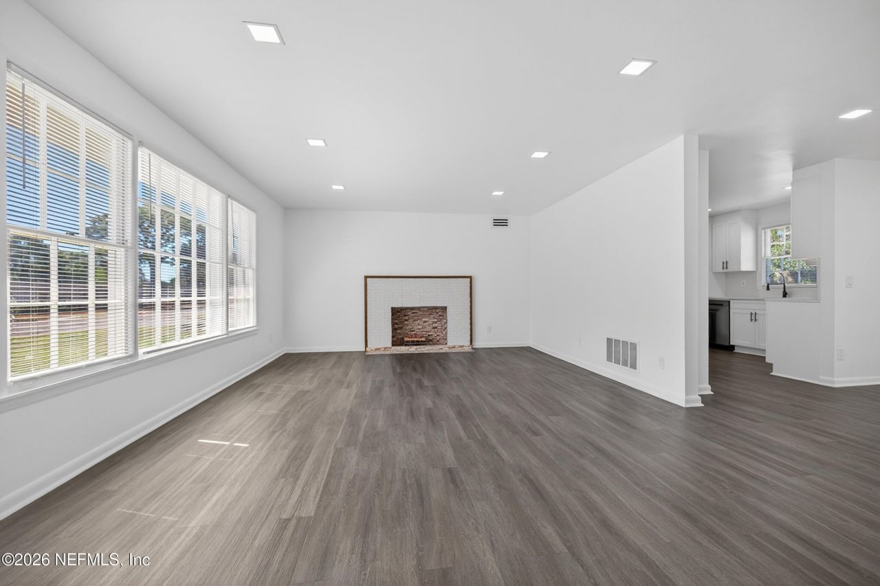 7915 Alderman Road, Jacksonville, FL 32211 Photo