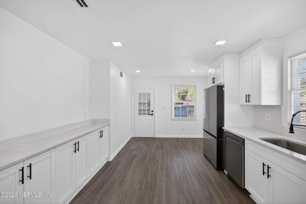 7915 Alderman Road, Jacksonville, FL 32211 Photo