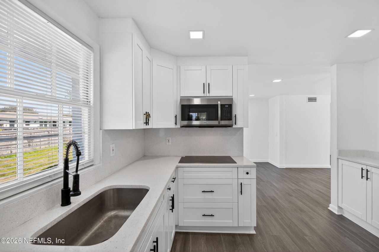 7915 Alderman Road, Jacksonville, FL 32211 Photo