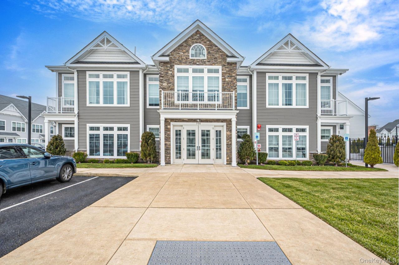 506 Emanuel Way, Unit 73, East Meadow, NY 11554 Main Photo