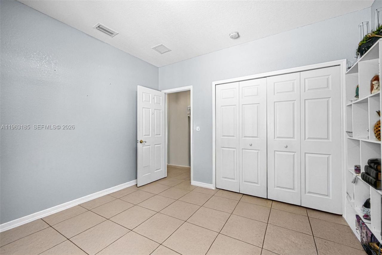 940 NE 13th Ave , Homestead, FL 33033 Photo