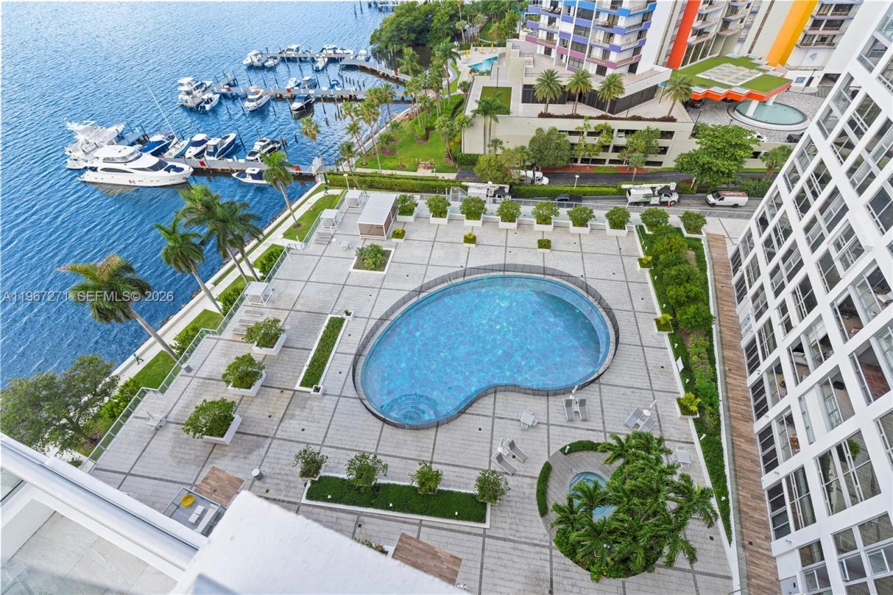 1541 Brickell Ave, Unit C1607, Miami, FL 33129 Photo