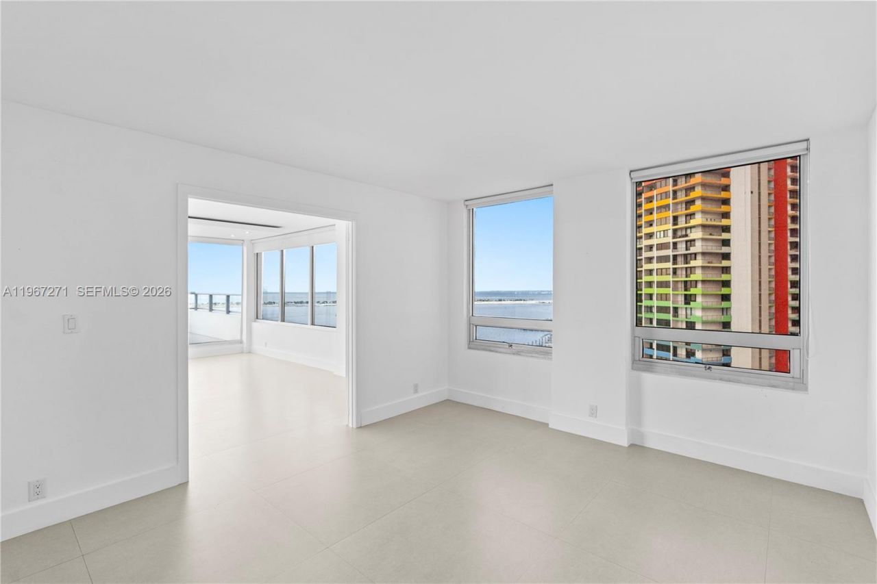 1541 Brickell Ave, Unit C1607, Miami, FL 33129 Photo