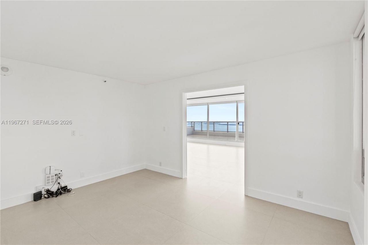 1541 Brickell Ave, Unit C1607, Miami, FL 33129 Photo