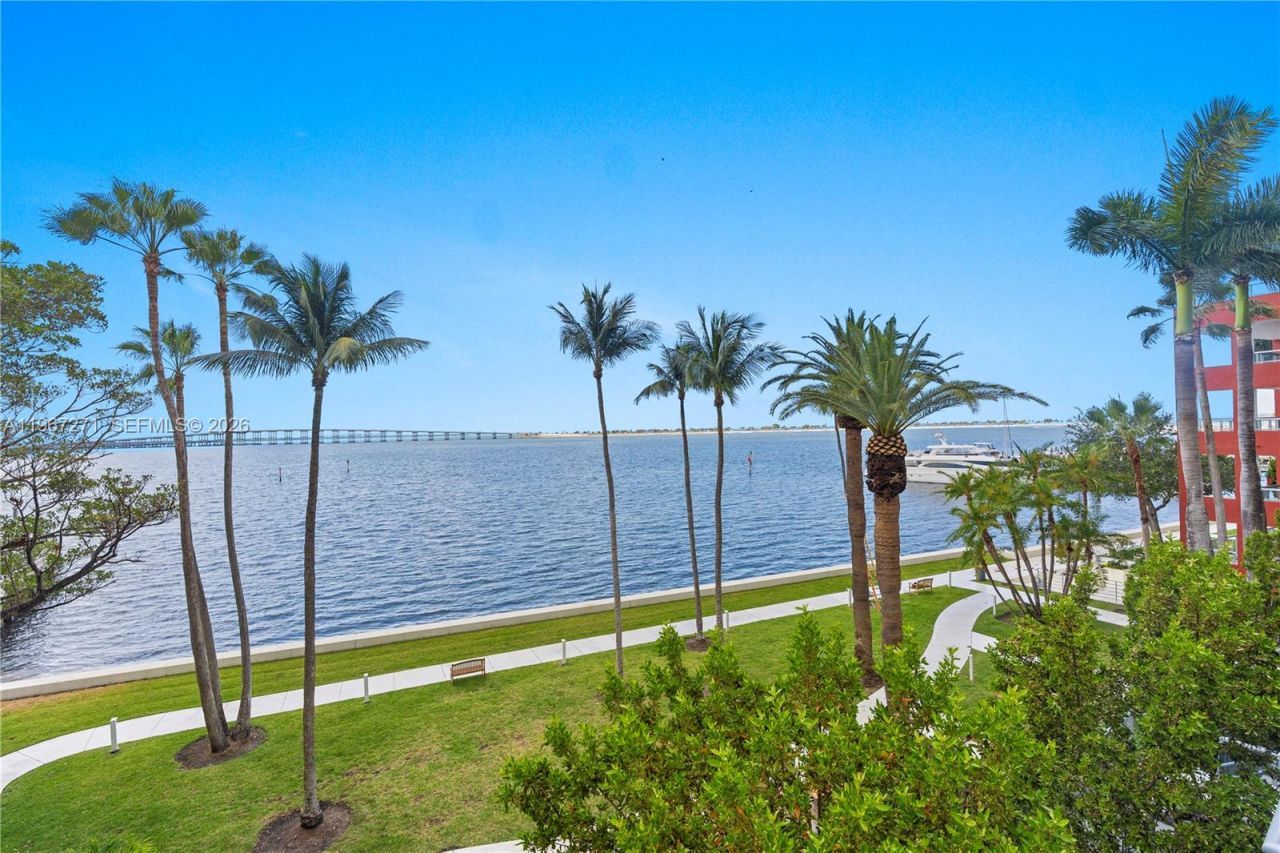 1541 Brickell Ave, Unit C1607, Miami, FL 33129 Photo