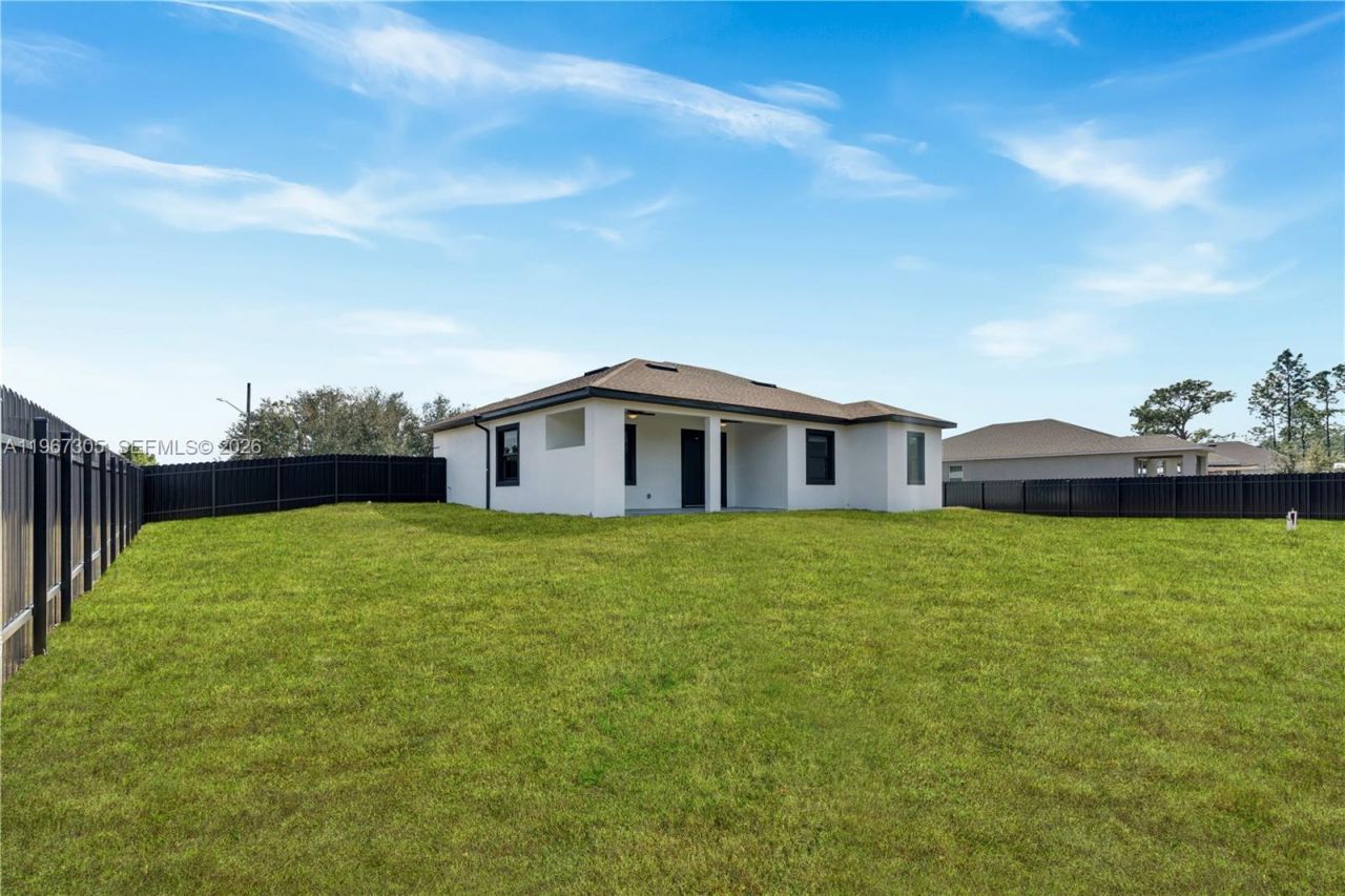 1935 Holyoke Ave , Lehigh Acres, FL 33972 Photo