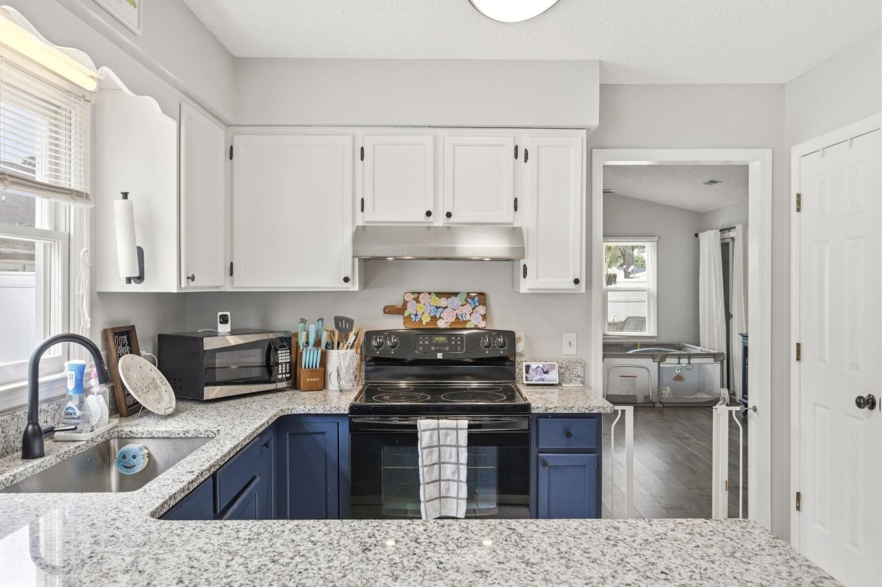 134 Coachman Ln. Photo 10