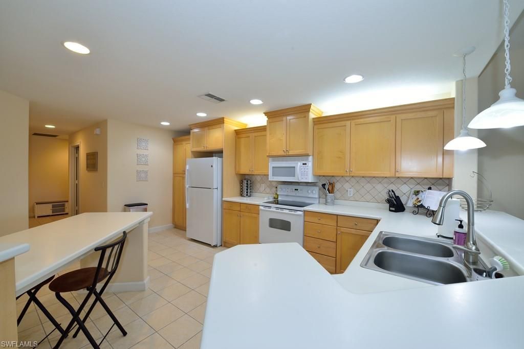 8617 Via Rapallo Dr, Unit 103, Estero, FL 33928 Photo