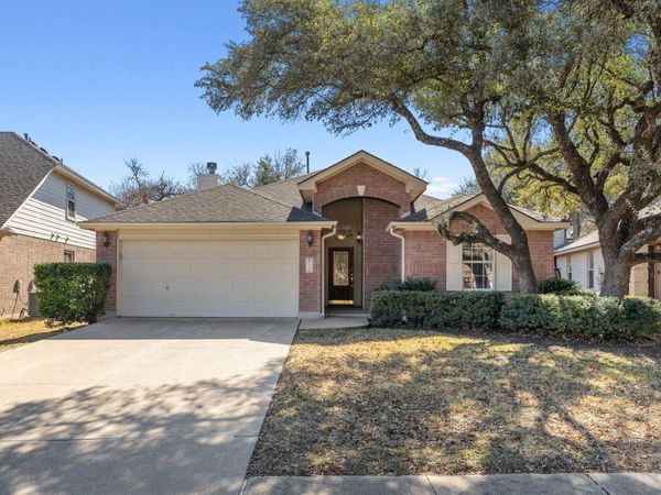 2306 Clover Ridge DR, Cedar Park, TX 78613