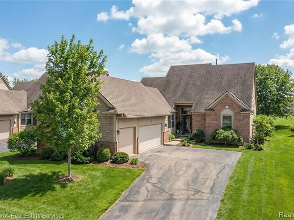 2243 Twin Islands Court, Ann Arbor, MI 48108