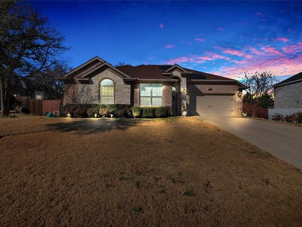 7358 Waterwell Trail, Forest Hill, TX 76140