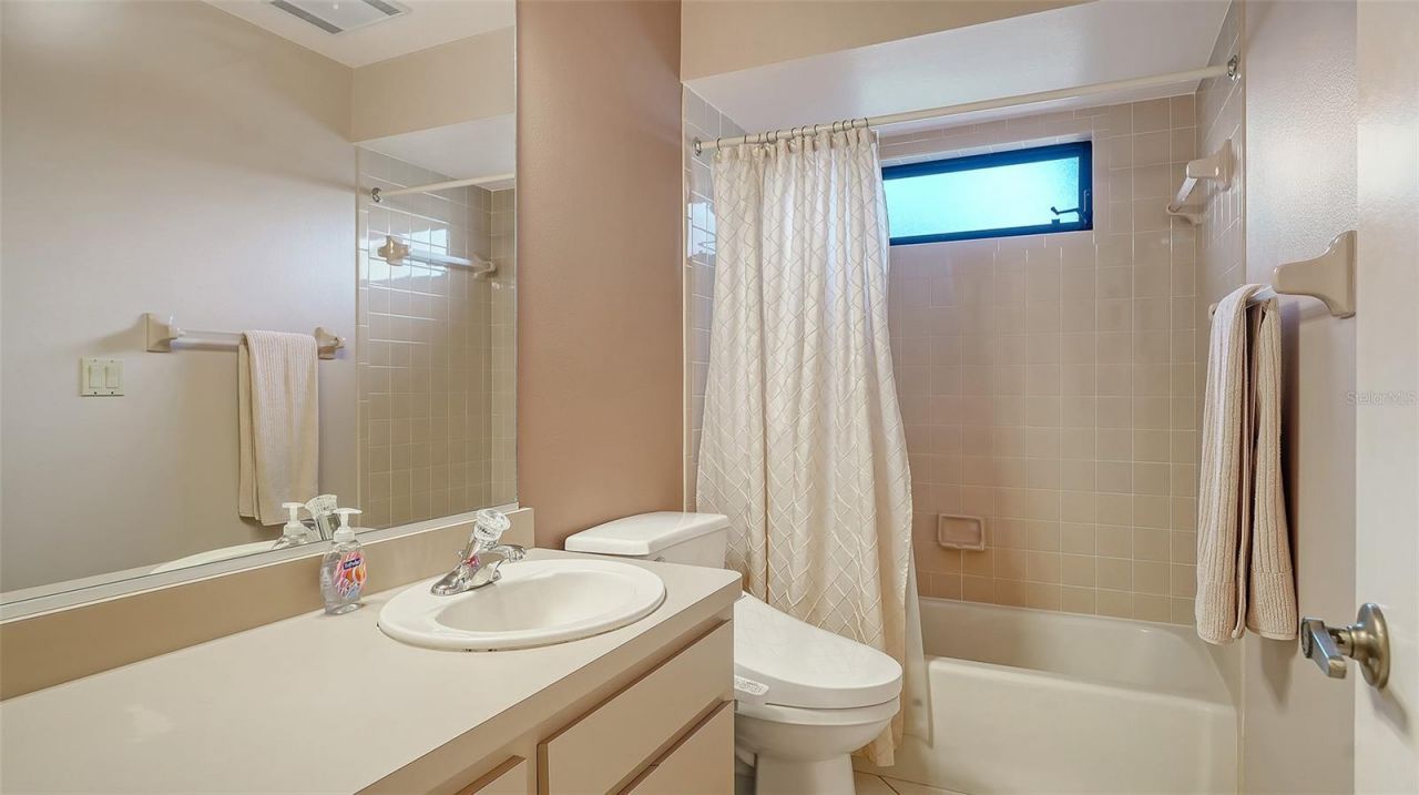 5331 Dominica Circle, Sarasota, FL 34233 Photo