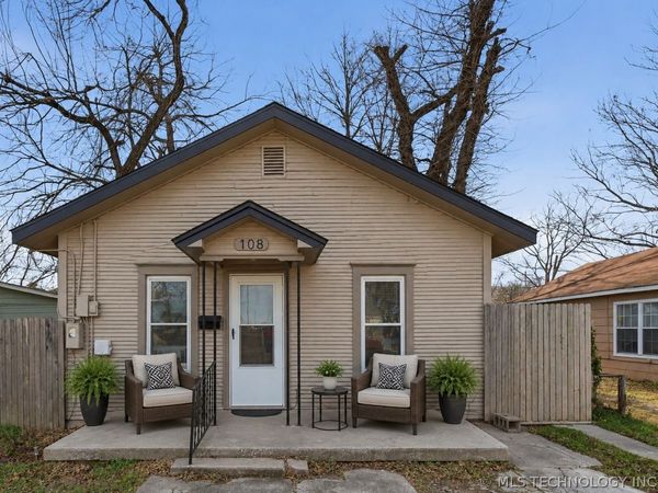 108 E 5th Street, Skiatook, OK 74070