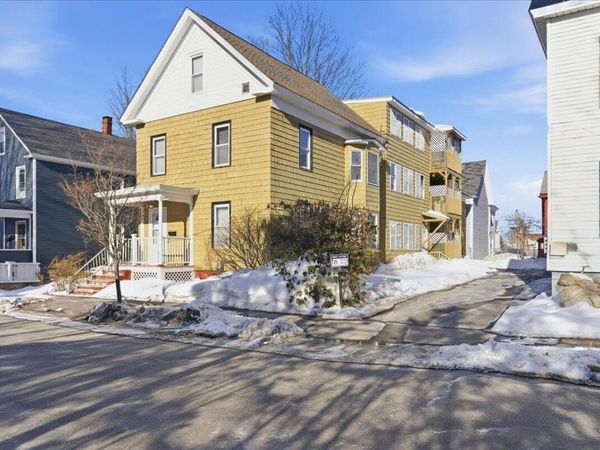 9 Winter Street, Auburn, ME 04210