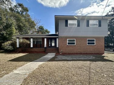 8044 RENAULT Drive N, Jacksonville, FL 32244