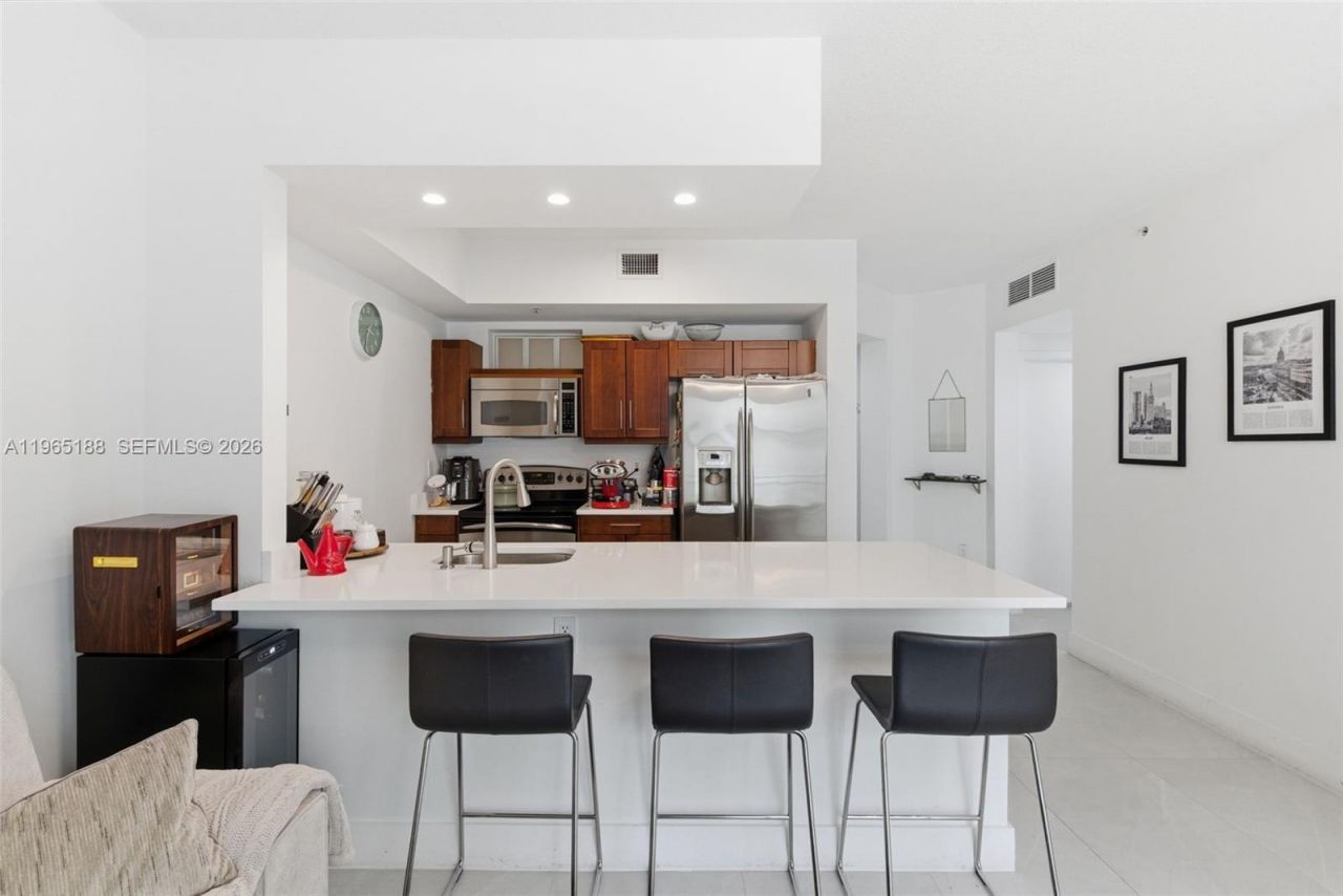 7290 SW 90th St , Unit 209, Miami, FL 33156 Photo