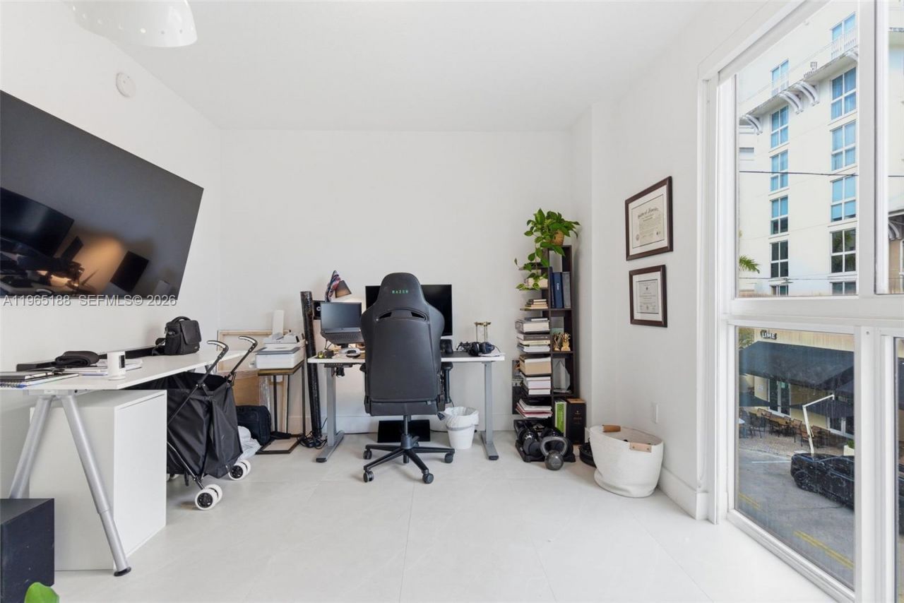 7290 SW 90th St , Unit 209, Miami, FL 33156 Photo