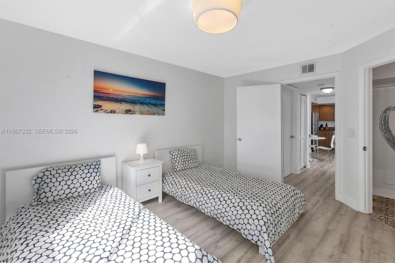 12980 Vista Isles Dr, Unit 317, Sunrise, FL 33325 Photo