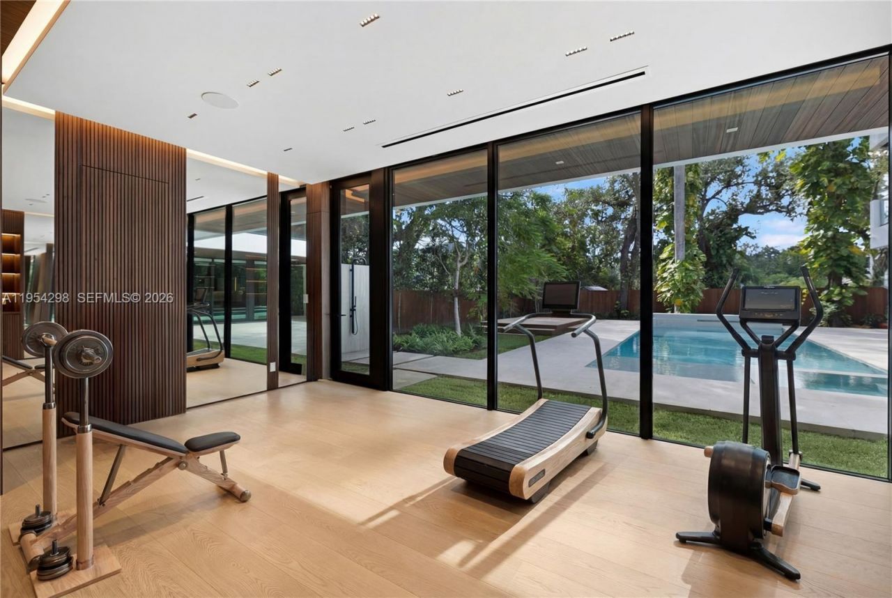 3210 Coacoochee St, Miami, FL 33133 Photo