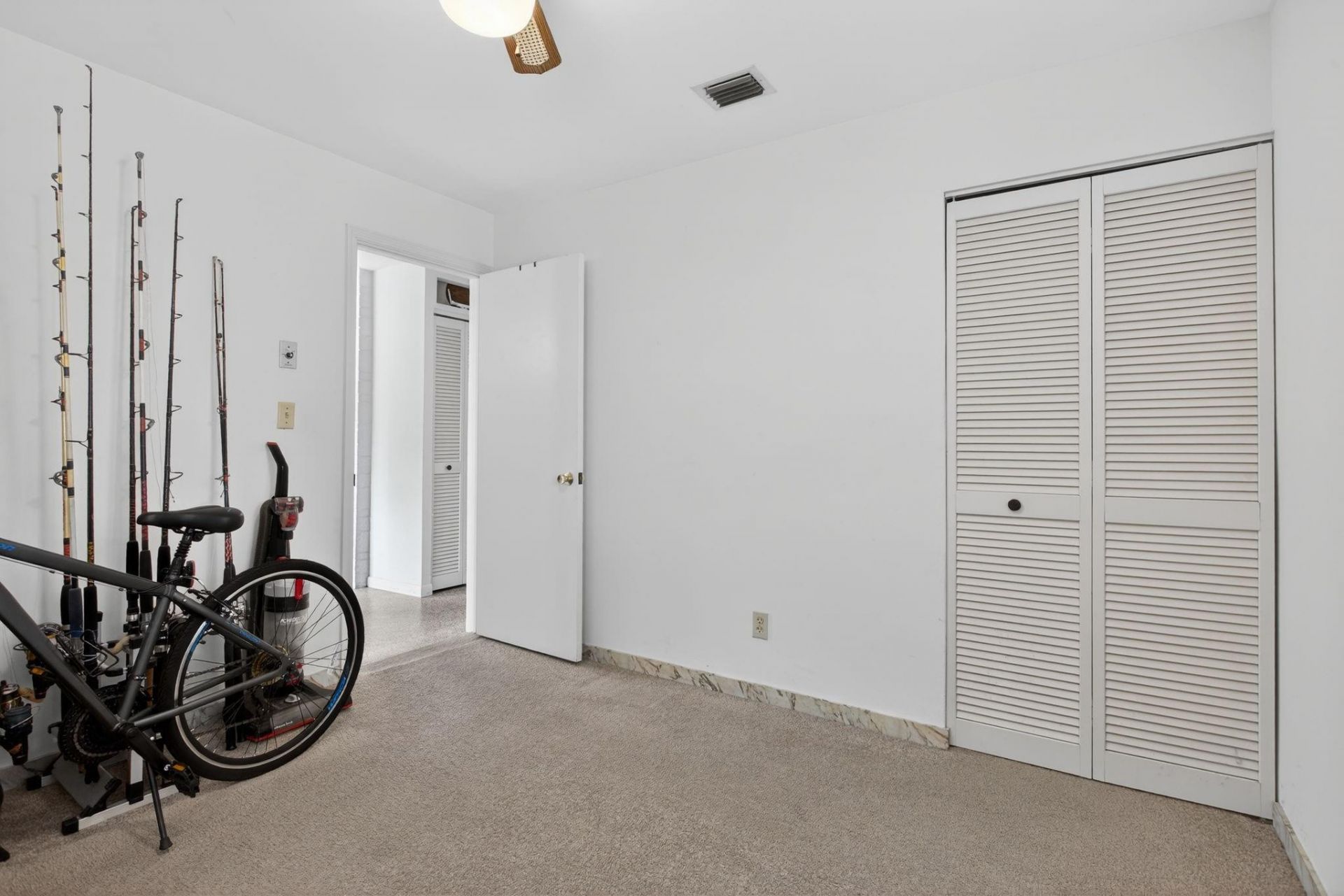 1301 NE 26th Ct, Pompano Beach, FL 33064 Photo