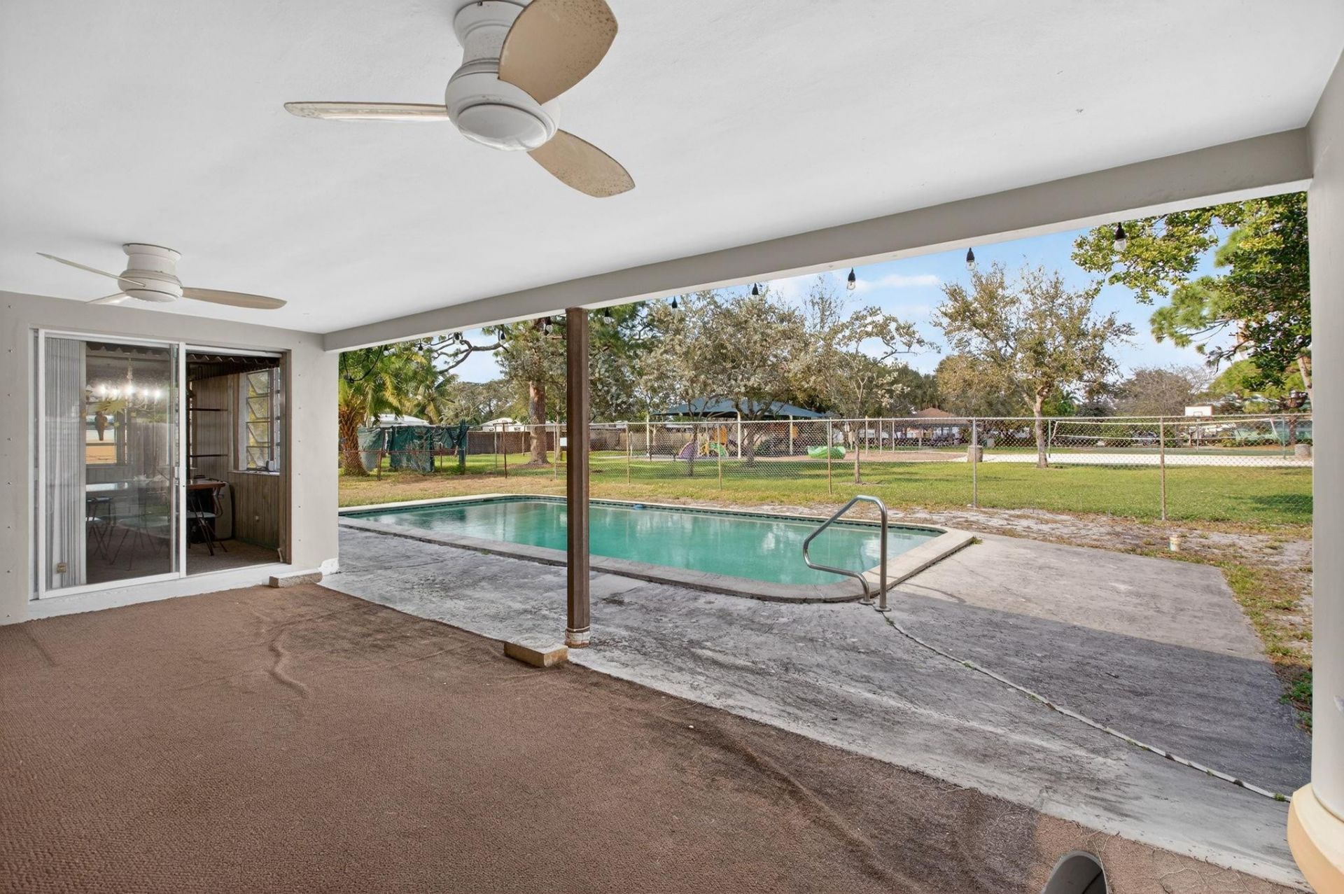 1301 NE 26th Ct, Pompano Beach, FL 33064 Photo