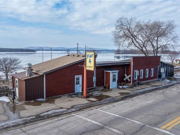 600 Main Street, Alma, WI 54610