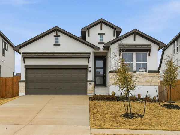 8521 Pine Muhly DR, Lago Vista, TX 78645