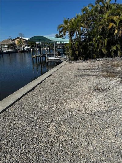 2359 Sycamore St, Other, FL 33956 Photo