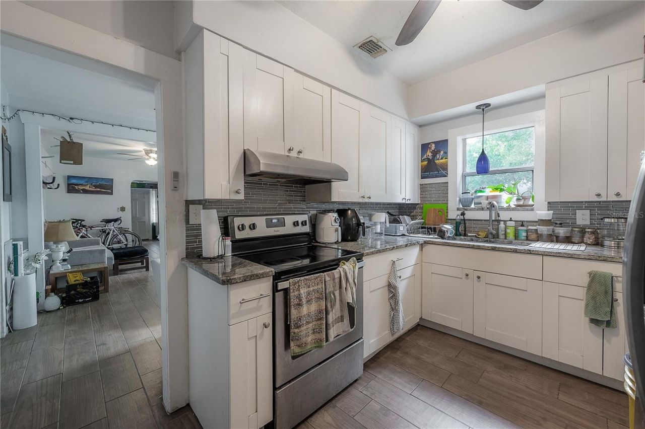 655 Paris Avenue S, Saint Petersburg, FL 33701 Photo