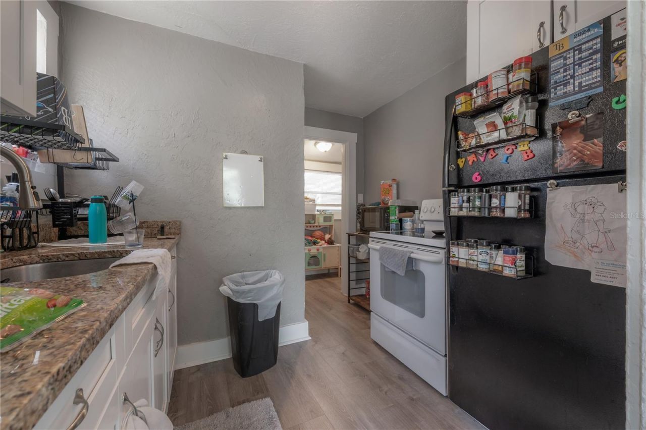 655 Paris Avenue S, Saint Petersburg, FL 33701 Photo