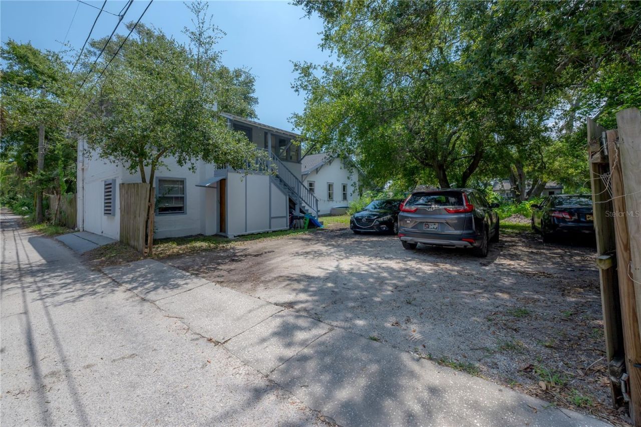 655 Paris Avenue S, Saint Petersburg, FL 33701 Photo