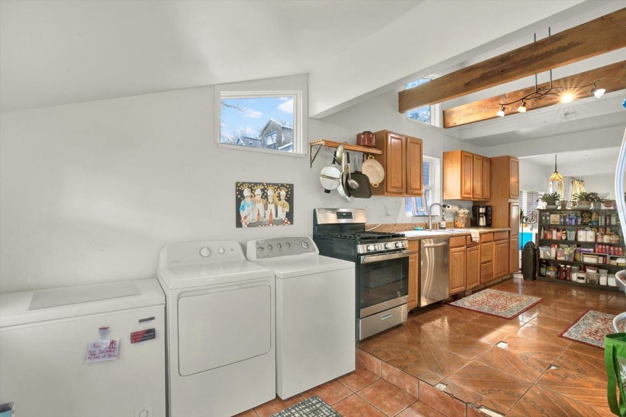 911 29th Street N, Saint Petersburg, FL 33713 Photo