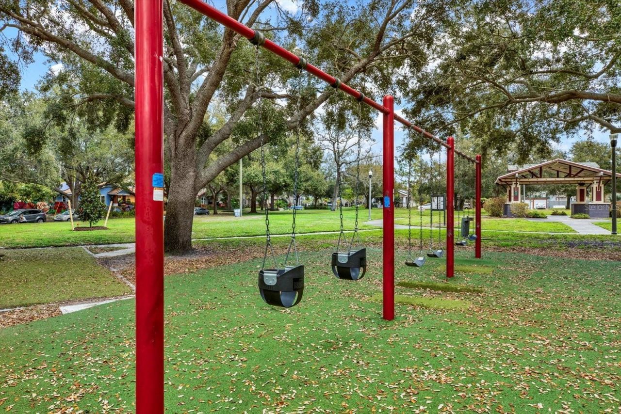 911 29th Street N, Saint Petersburg, FL 33713 Photo