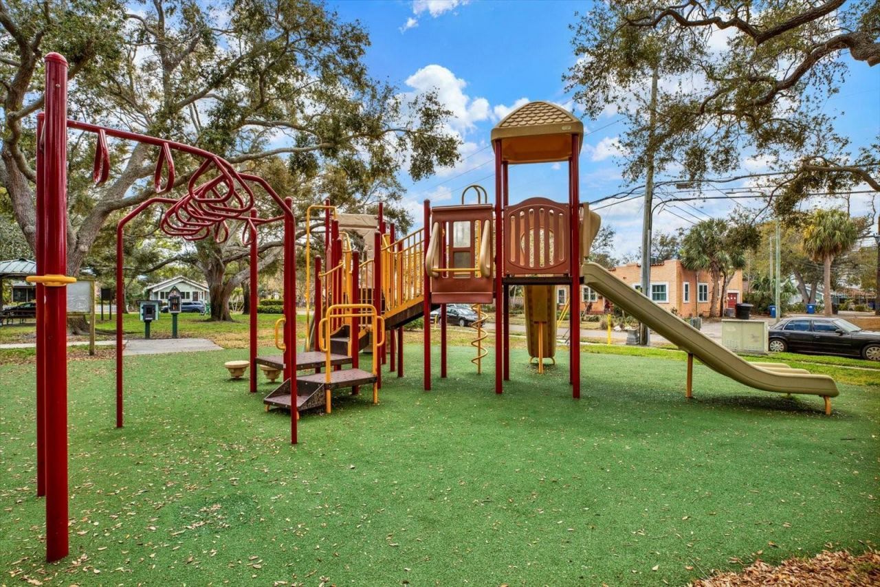 911 29th Street N, Saint Petersburg, FL 33713 Photo