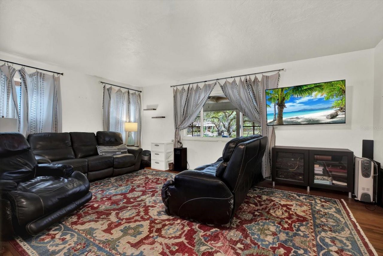 911 29th Street N, Saint Petersburg, FL 33713 Photo