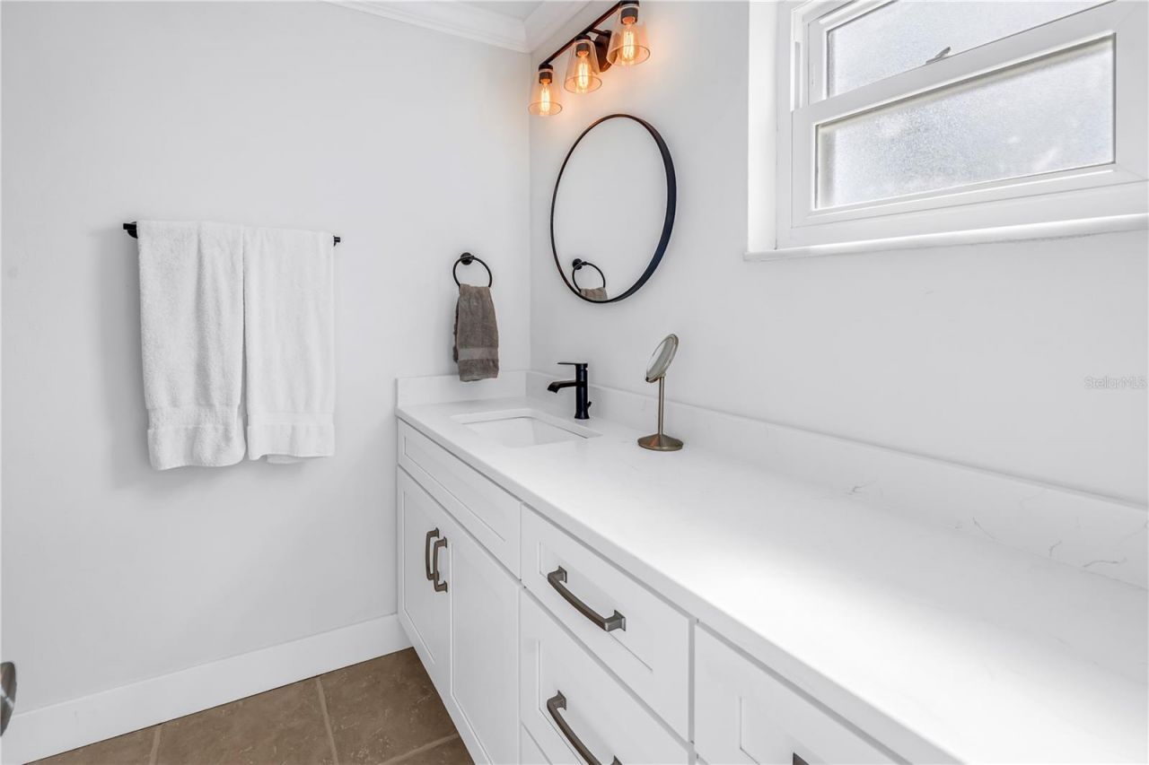 4000 14th Street Ne, Saint Petersburg, FL 33703 Photo