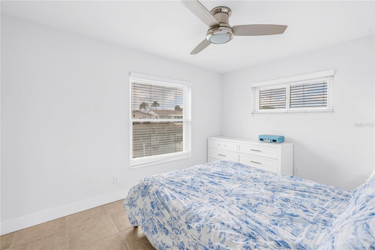 4000 14th Street Ne, Saint Petersburg, FL 33703 Photo