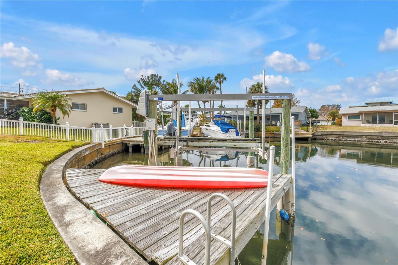 4000 14th Street Ne, Saint Petersburg, FL 33703 Photo