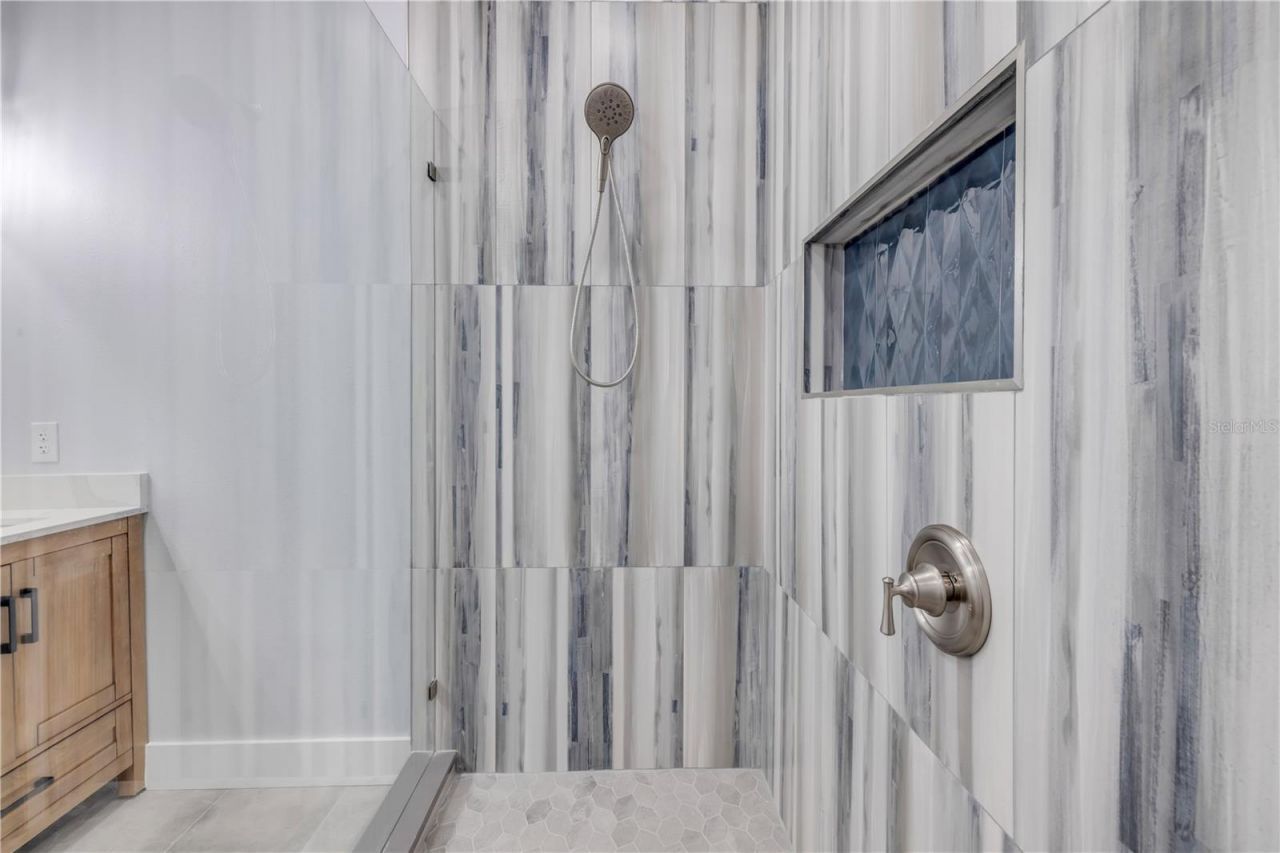 135 Marina Bay Drive, New Smyrna Beach, FL 32169 Photo